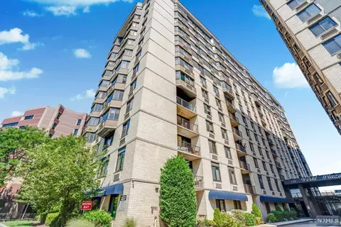 326 Prospect Ave #2F, Hackensack, NJ 07601 photo 1