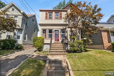 469 Devon St, Kearny, NJ 07032 photo 1