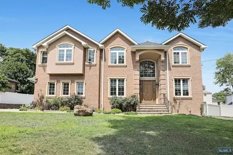 135 Haase Ave, Paramus, NJ 07652 photo 1