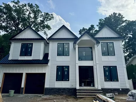 200 Homestead Rd, Paramus, NJ 07652 photo 1