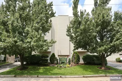 925 Main St #2, Hackensack, NJ 07601 photo 1