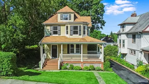 392 Lookout Ave, Hackensack, NJ 07601 photo 1