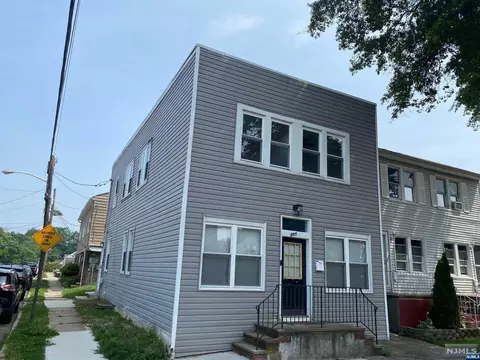 205 Broughton Ave, Bloomfield, NJ 07003 photo 1