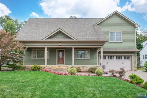 37 Hamilton Ave, Wayne, NJ 07470 photo 1
