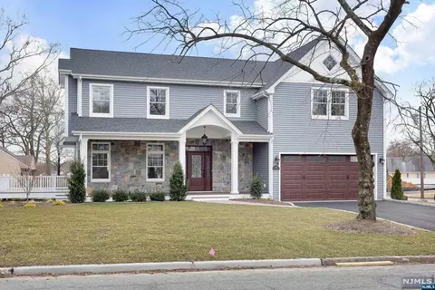 582 Green Valley Rd, Paramus, NJ 07652 photo 1
