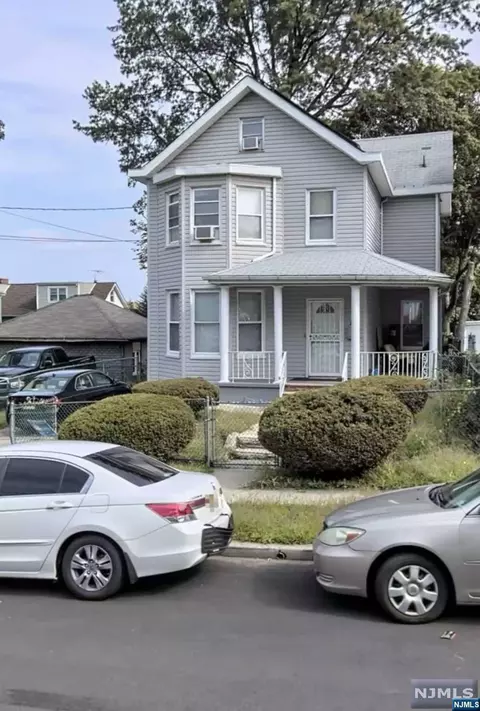 334 Lafayette Ave, Passaic, NJ 07055 photo 1