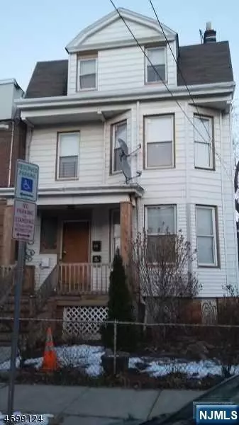 115 Oraton St, Newark, NJ 07104