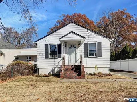 526 Newark Pompton Tpke, Wayne, NJ 07470 photo 1
