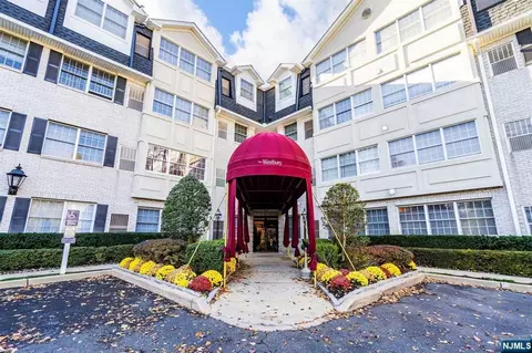 131 Clinton Pl #306, Hackensack, NJ 07601 photo 1