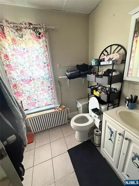 Bath - 72 Lawrence St, Hackensack, NJ 07601 photo 4 of 4