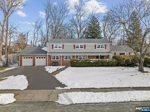 7 Jeffrey Rd, Wayne, NJ 07470 photo 1