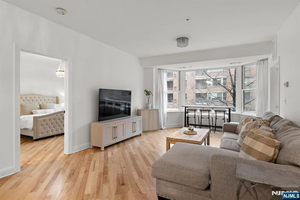 20 Ave At Port Imperial Unit 208  