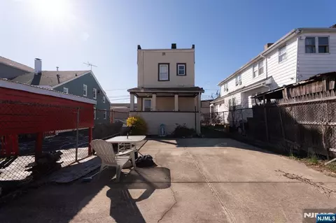 383 23rd St, Paterson, NJ 07514 photo 26