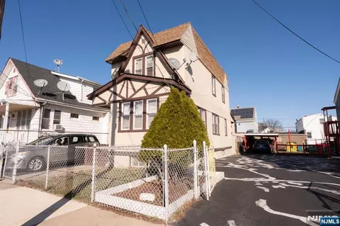 383 23rd St, Paterson, NJ 07514 photo 5