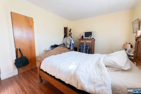 383 23rd St, Paterson, NJ 07514 photo 18