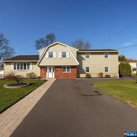383 Rose Dr, Paramus, NJ 07652 photo 1