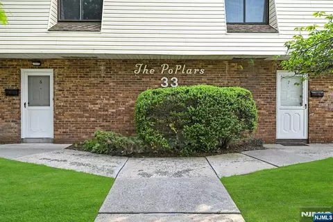33 Poplar Ave #1, Hackensack, NJ 07601 photo 1
