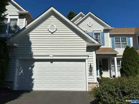 63 Thistle Dr, Paramus, NJ 07652 photo 1
