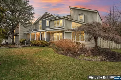 4 Statile Ct, Springfield, NJ 07081 photo 1