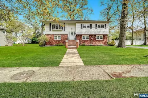 144 Caroline Rd, Paramus, NJ 07652 photo 1