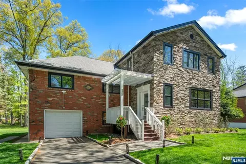 22 Meadow St, Demarest, NJ 07627 photo 1
