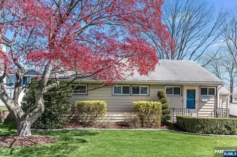 231 Hillside Ave, Paramus, NJ 07652 photo 1