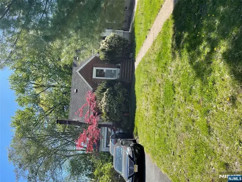 504 High St, Closter, NJ 07624