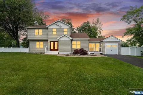 18 Breen Ter, Wayne, NJ 07470 photo 1