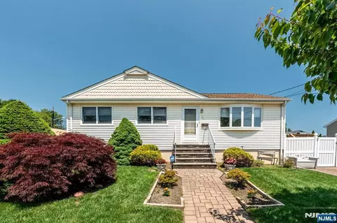 249 Cambridge Ave, Saddle Brook, NJ 07663 photo 1