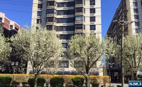 326 Prospect Ave #PHA, Hackensack, NJ 07601 photo 1