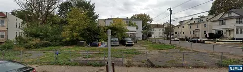 25 Prospect St, Bloomfield, NJ 07003