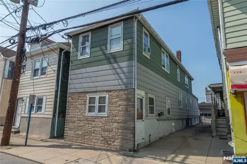 114 Lodi St, Hackensack, NJ 07601 photo 1