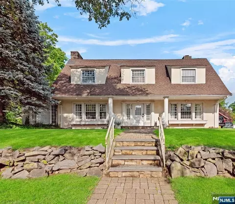 436 Summit Ave, Hackensack, NJ 07601 photo 1