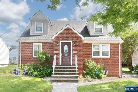 99 7th St, Clifton, NJ 07011