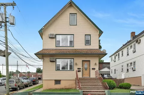 195 Marietta Ave, Passaic, NJ 07055