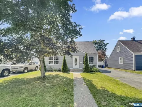 45 Bergen Ave, Wanaque, NJ 07420 photo 1