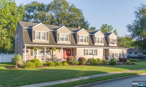 11 Northgate, Wanaque, NJ 07465 photo 1