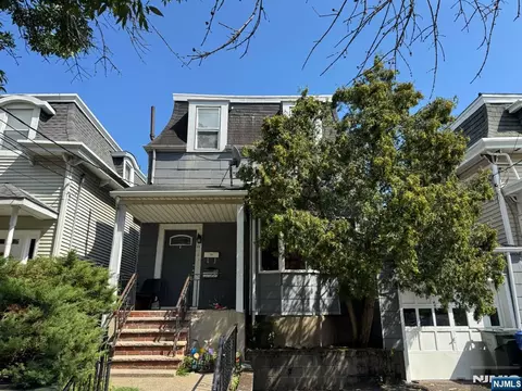 11 Chestnut St, Rutherford, NJ 07070