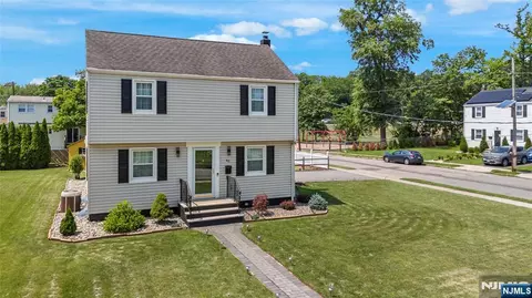 63 Rosedale Ave, Clifton, NJ 07013