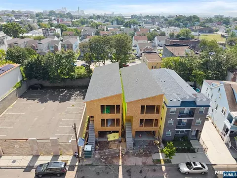 510 S 15th, Newark, NJ 07103