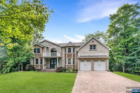 7 Soldatovic Ct, Wayne, NJ 07470 photo 1