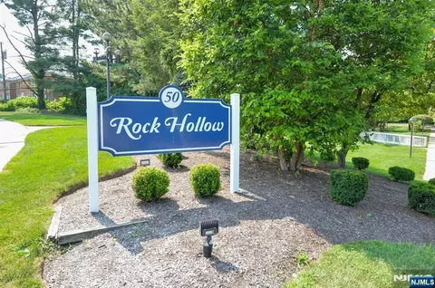 50 Rock Rd #A8, Hawthorne, NJ 07506