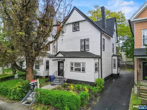 104 Hollywood Ave, East Orange, NJ 07018