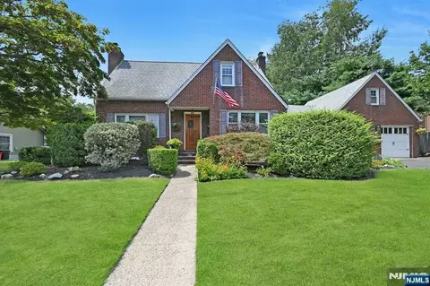345 Jaeger Ave, Maywood, NJ 07607