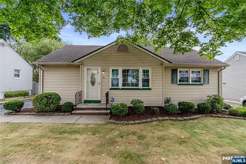 43 Craig Pl, Bloomfield, NJ 07003