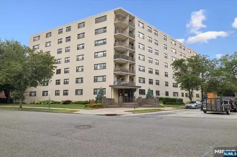25 Grand Ave #1H, Hackensack, NJ 07601 photo 1
