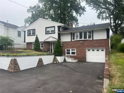 466 New Brg, Bergenfield, NJ 07621