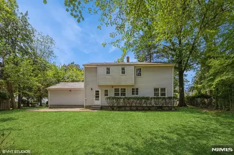 Exterior - 275 Taft Ct, Paramus, NJ 07652 photo 4 of 7