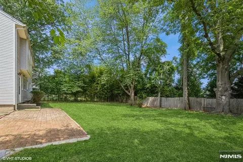 Exterior - 275 Taft Ct, Paramus, NJ 07652 photo 6 of 7