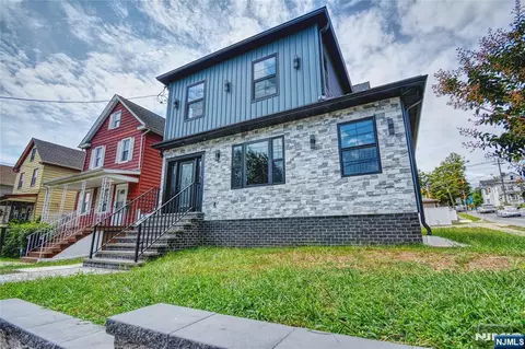 72 Hille Pl, Ridgefield Park, NJ 07660